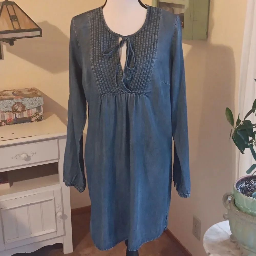 Lovestitch Chambray Shift Dress. Coastal Cowgirl, Country, Western